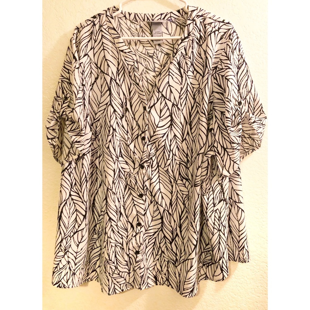 Catherine’s leaf print blouse 2x petite